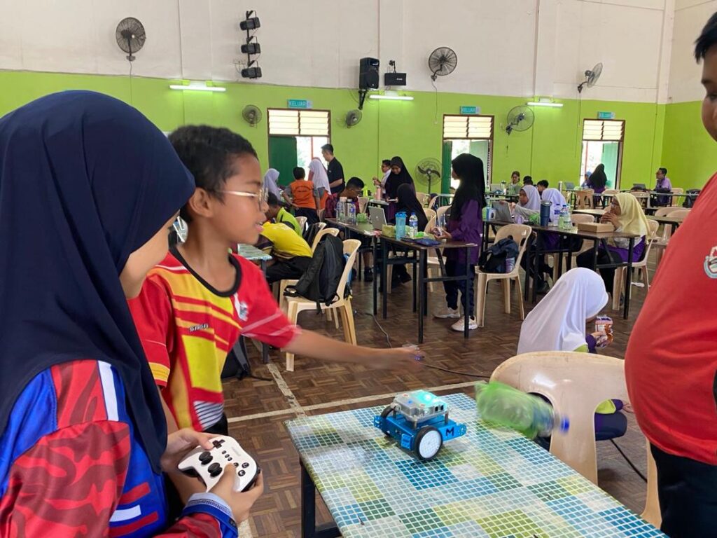 WhatsApp Image 2024-12-03 at 1.49.56 PM